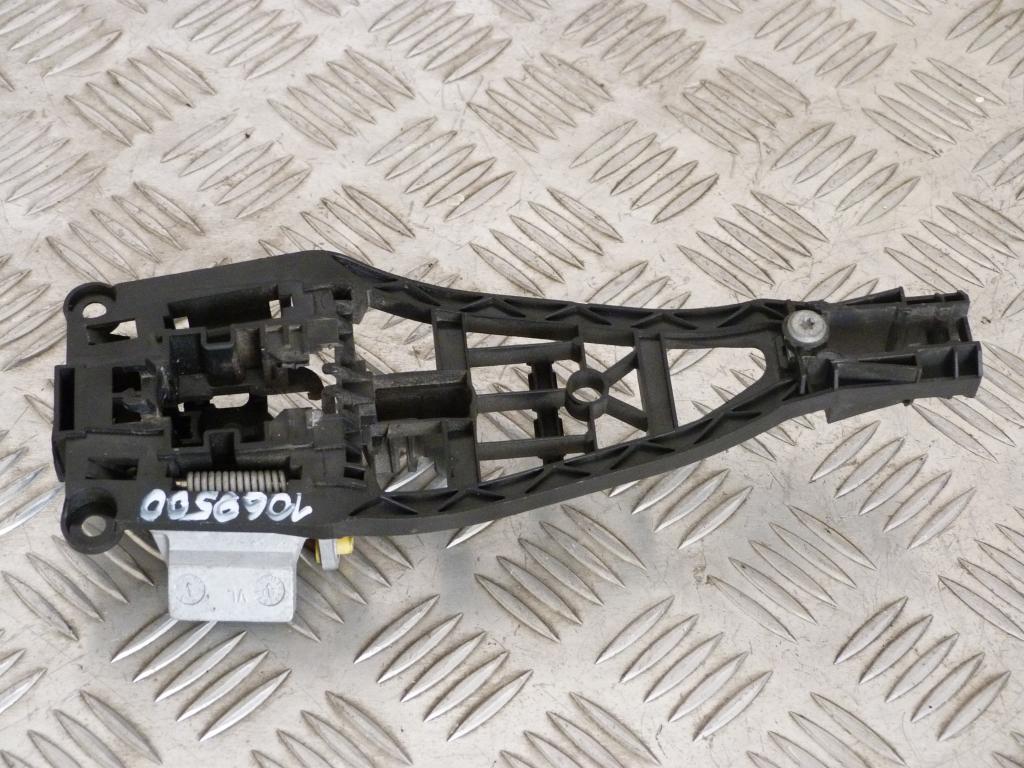 Mechanizmus otvárania vonkajšej kľučky predný ľavý Opel Astra H 24463523