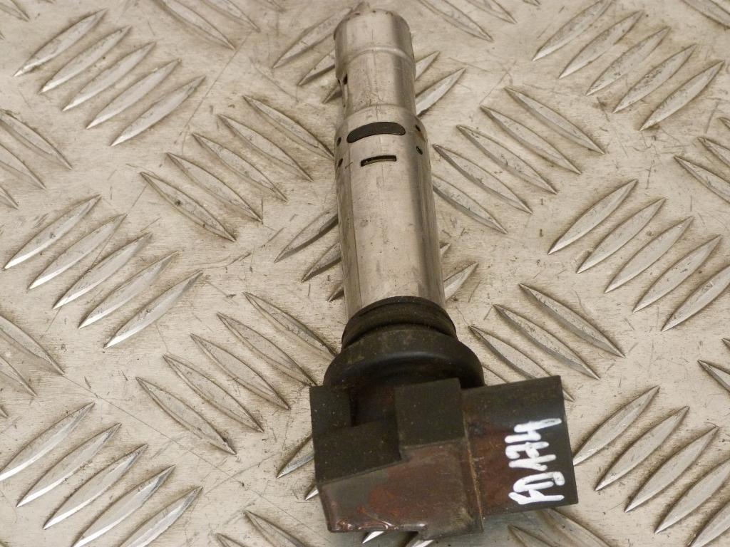 Zapaľovacia cievka Audi A1, A2, A3, Seat Altea, Cordoba, Ibiza, Leon, Toledo, Fabia, Octavia, Roomster, Superb, Yeti, VW New Beetle, Bora, Caddy, Eos, Golf IV V, Jetta III, Passat, Polo, Tiguan, Touran 1.2, 1.4, 1.4TSI, 1.6  036905715E