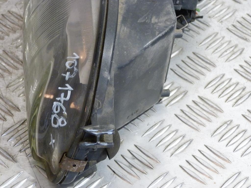 Svetlo predné pravé Fiat Marea r.v. 1996-2007 (poškodený 1 úchyt) 88201558