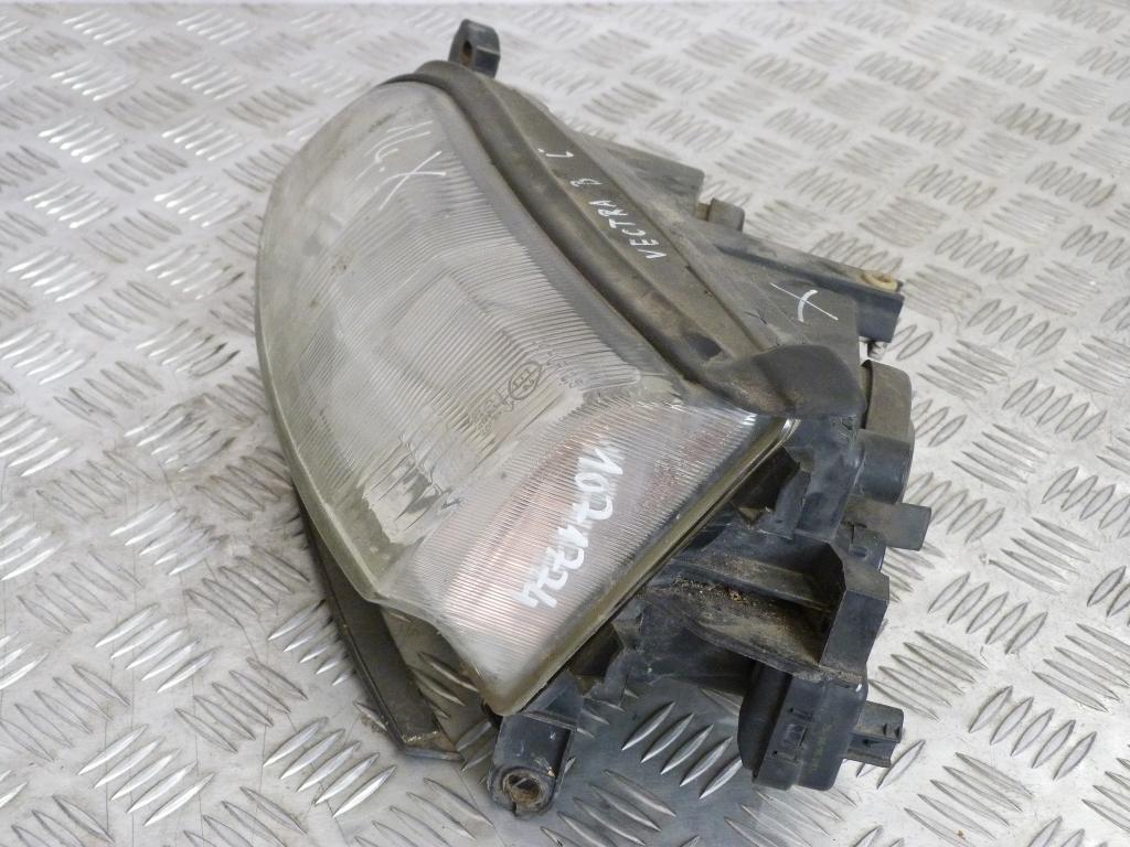 Svetlo predné ľavé Opel Vectra B r.v. 1995-1999 (poškodený úchyt) 88201726