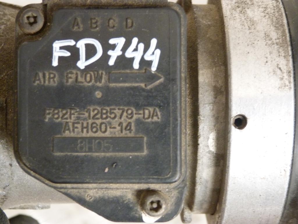 Váha vzduchu MAZDA 626  2.0 16V r.v. 97-02  F82F-12B579-DA, AFH60-14  4PIN