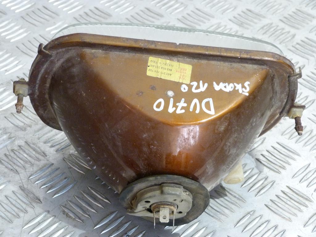 Svetlo predné Škoda 105, 120 443311764102, 443958311037