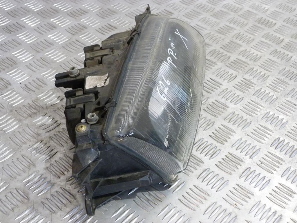 Svetlo predné pravé Mazda 626 GF r.v. 1997-2002 (poškodené úchyty)  1305235351