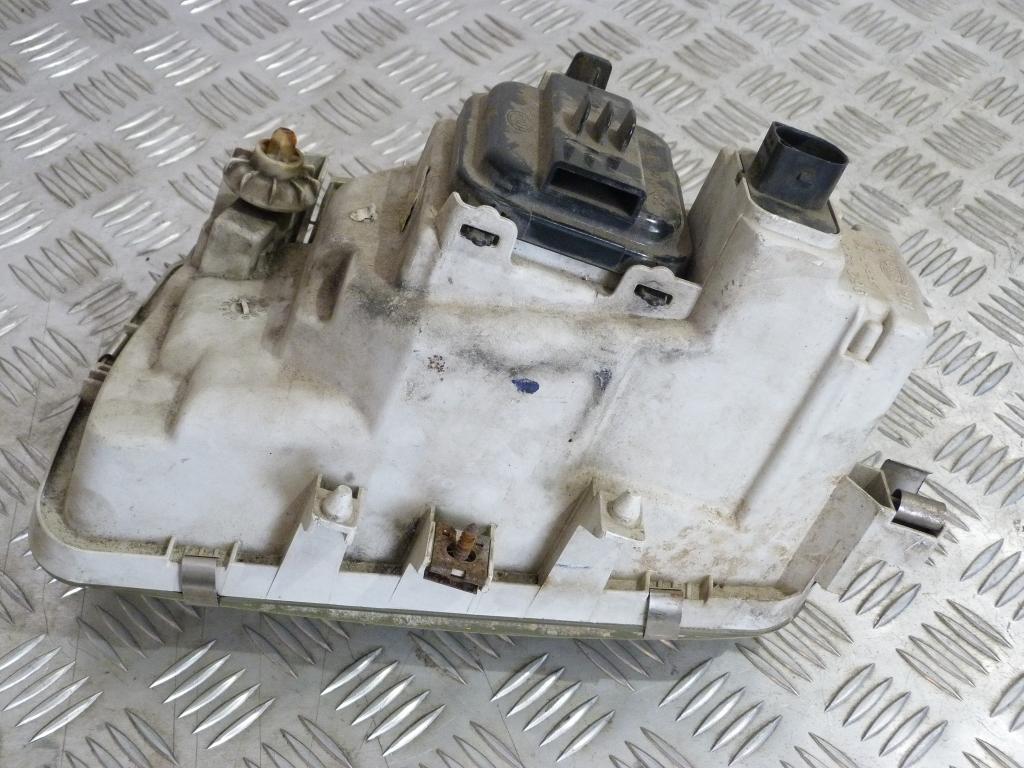 Svetlo predné pravé VW Polo r.v. 1994-1999 96249600