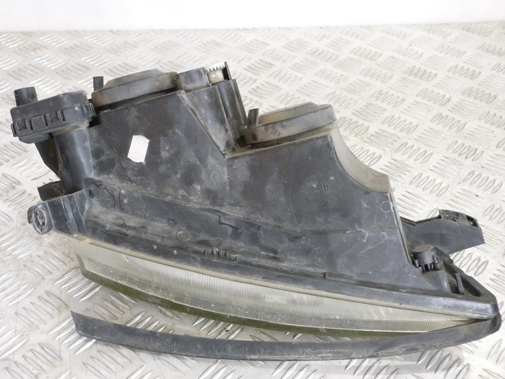 Svetlo predné ľavé Opel Vectra B r.v. 1995-1999 (poškodený úchyt) 88201726