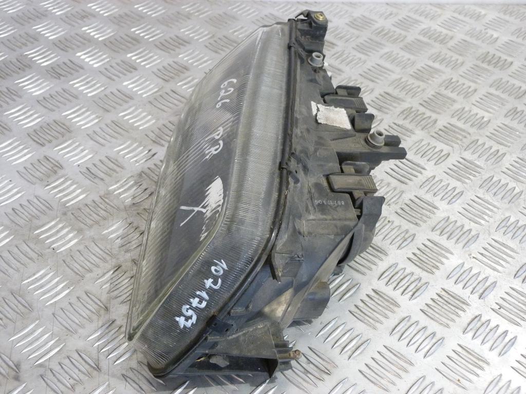 Svetlo predné pravé Mazda 626 GF r.v. 1997-2002 (poškodené úchyty)  1305235351