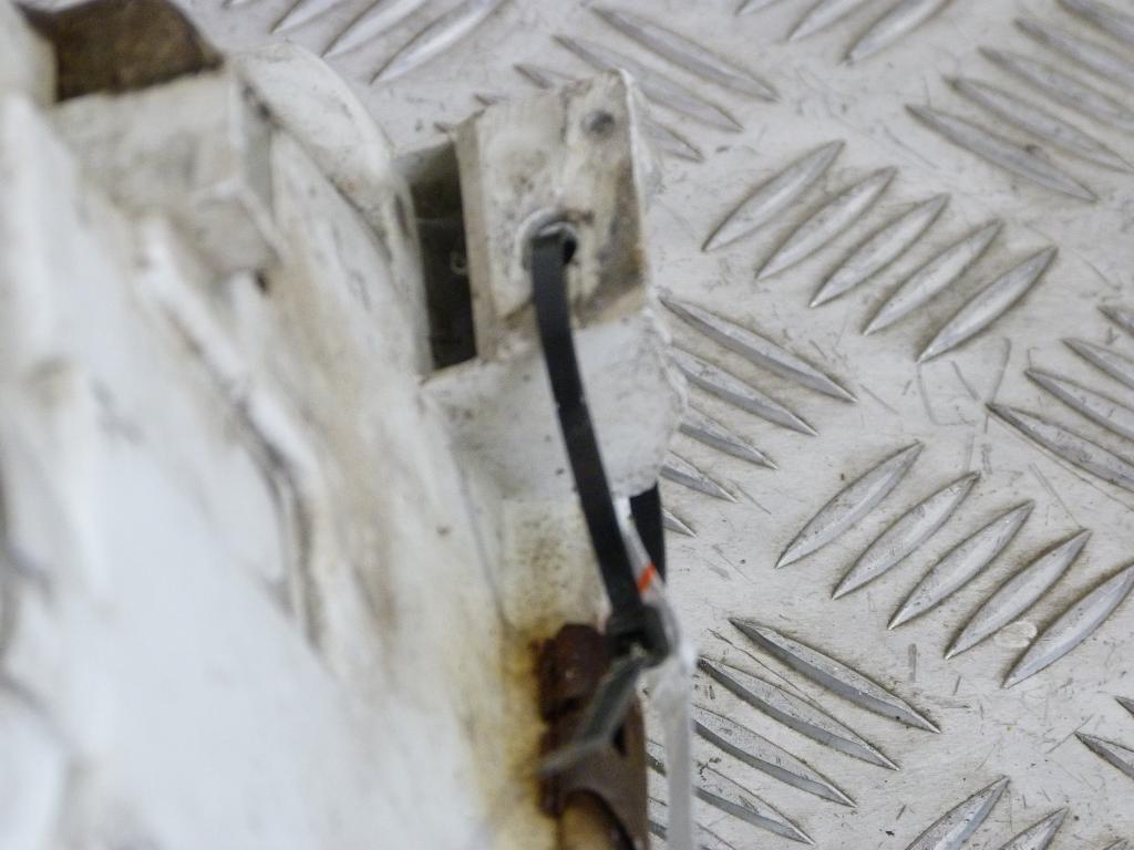 Svetlo predné ľavé Škoda Felicia r.v. 1994-1997 (poškodený kábel)