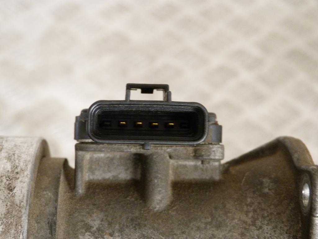 Váha vzduchu MAZDA 626  2.0 16V r.v. 97-02  F82F-12B579-DA, AFH60-14  4PIN