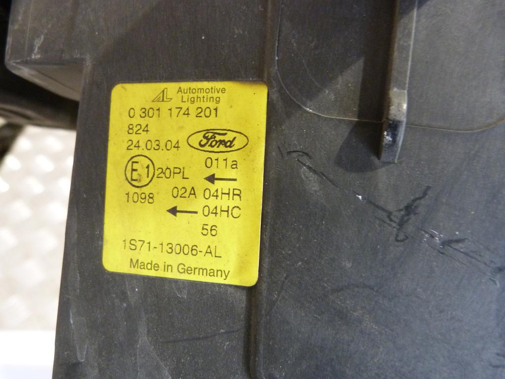 Svetlo predné ľavé Ford Mondeo Mk3 r.v. 2000-2007 1s7113006al