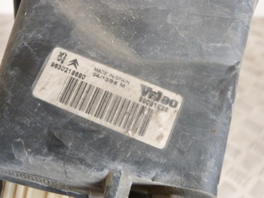 Svetlo predné ľavé Peugeot 306 r.v. 1997-2001 (poškodený úchyt) 9630218680, 88203990g