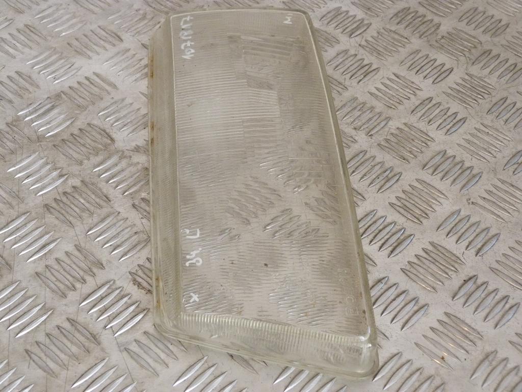 Sklo svetla predné ľavé Opel Vectra A 1305621237