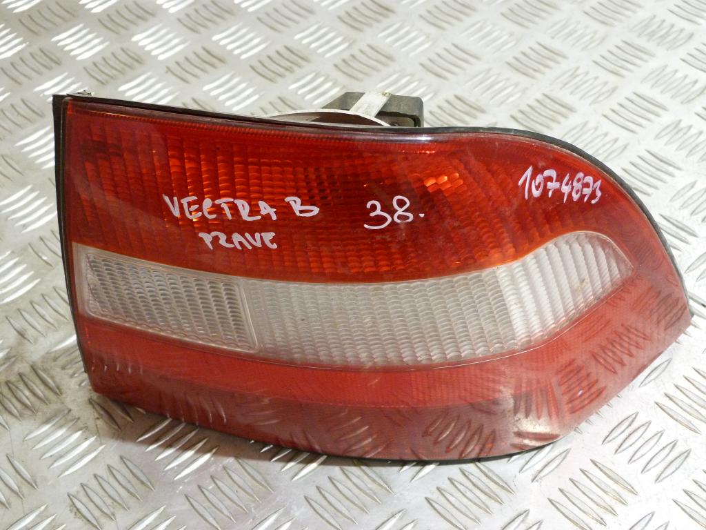 Svetlo zadné pravé Opel Vectra B Sedan/HB r.v.1995-2003 90568049, 37360748 6pin