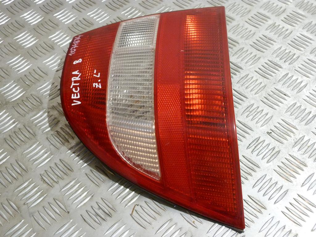 Svetlo zadné ľavé Opel Vectra B Sedan/HB r.v.1995-2003 90568047, 37370748 6pin
