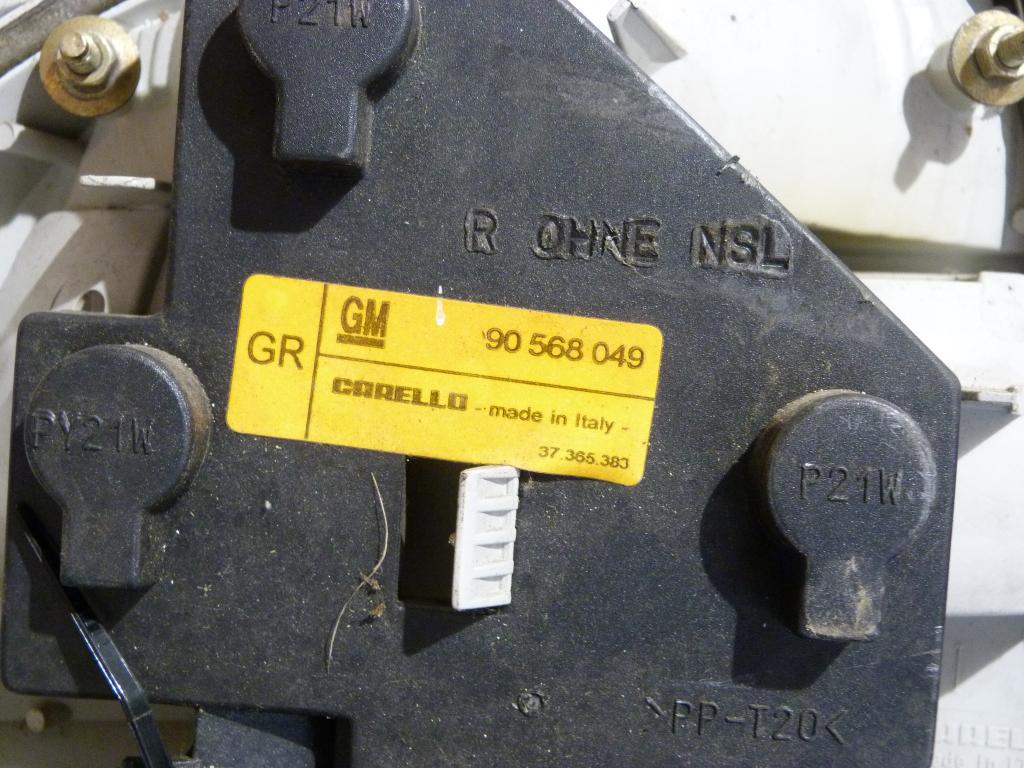 Svetlo zadné pravé Opel Vectra B Sedan/HB r.v.1995-2003 90568049, 37360748 6pin