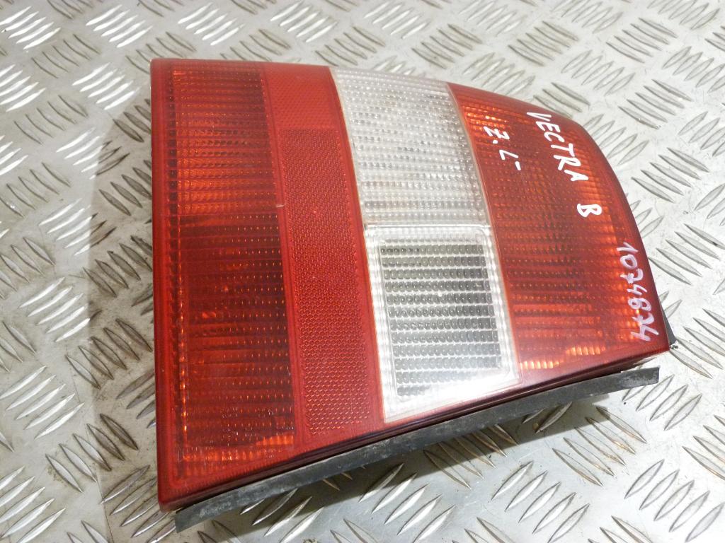 Svetlo zadné ľavé Opel Vectra B Sedan/HB r.v.1995-2003 90568047, 37370748 6pin