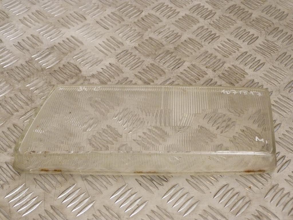 Sklo svetla predné ľavé Opel Vectra A 1305621237