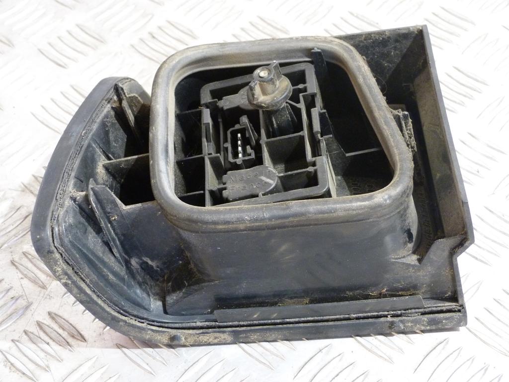 pravé Citroen Xantia r.v. 1993-2003