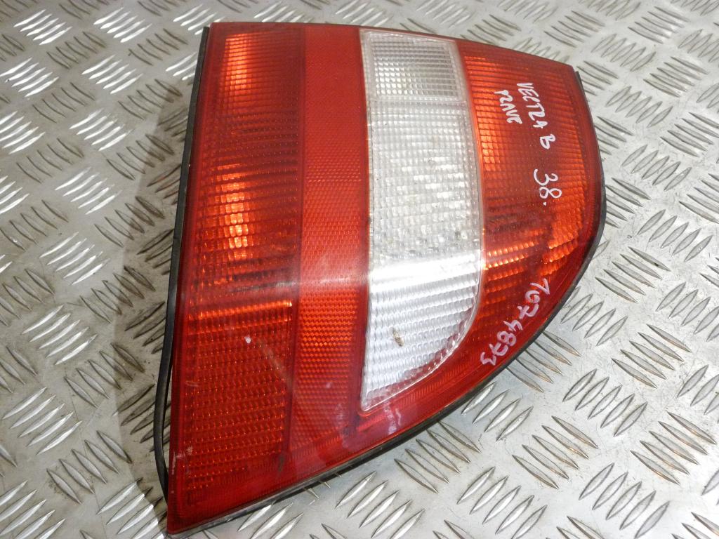 Svetlo zadné pravé Opel Vectra B Sedan/HB r.v.1995-2003 90568049, 37360748 6pin