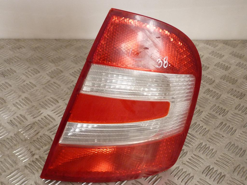 Svetlo zadné pravé Škoda Fabia I HB r.v. 2004-2007 (poškodené) 6y6945112b