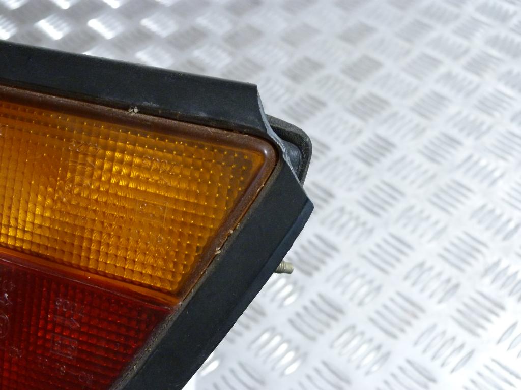 Svetlo zadné ľavé Daewoo Espero r.v. 1991-1999 (poškodené)