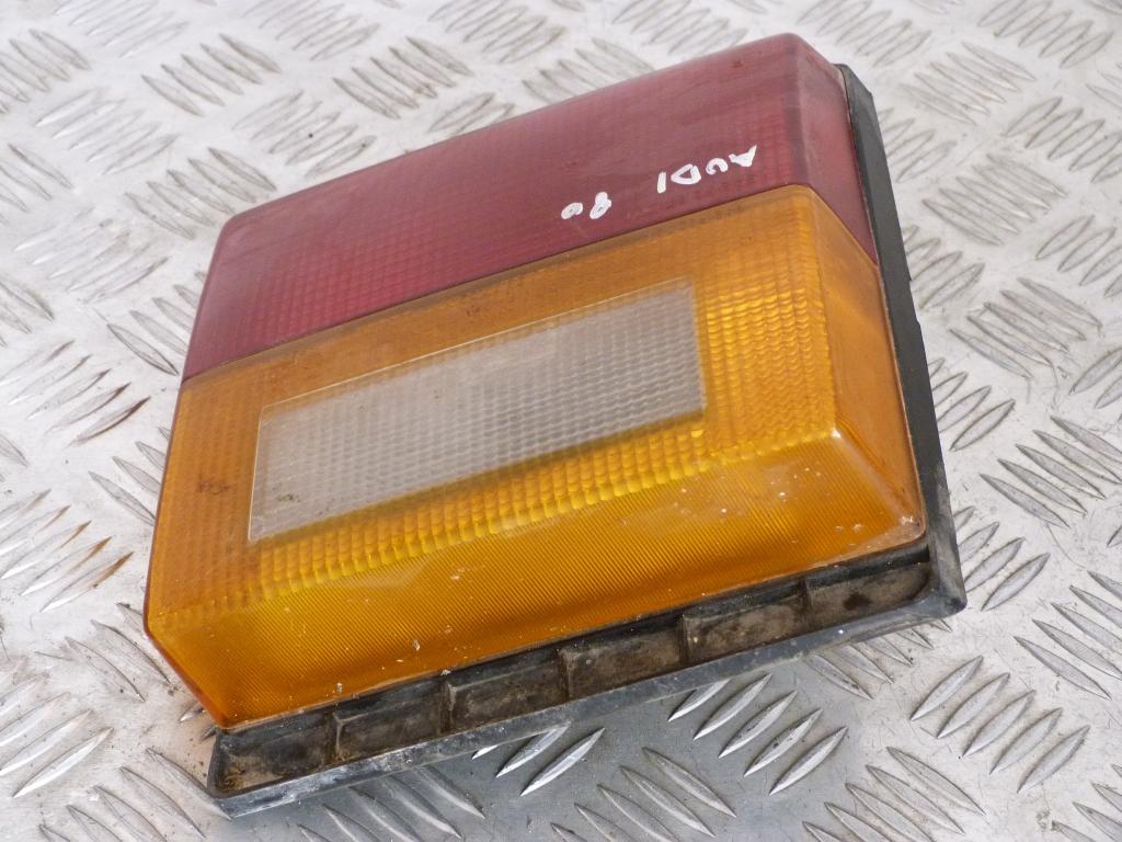 Svetlo zadné pravé Audi 80 B2 r.v. 1978-1986 811945094b