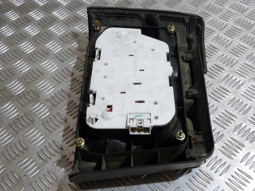 Svetlo zadné pravé Mazda 626 (GC) Sedan/HB r.v. 1982-1987 043-6886r