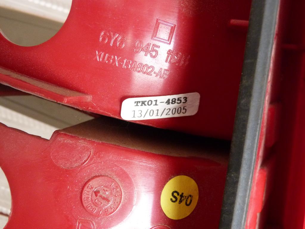 Svetlo zadné pravé Škoda Fabia I HB r.v. 2004-2007 (poškodené) 6y6945112b