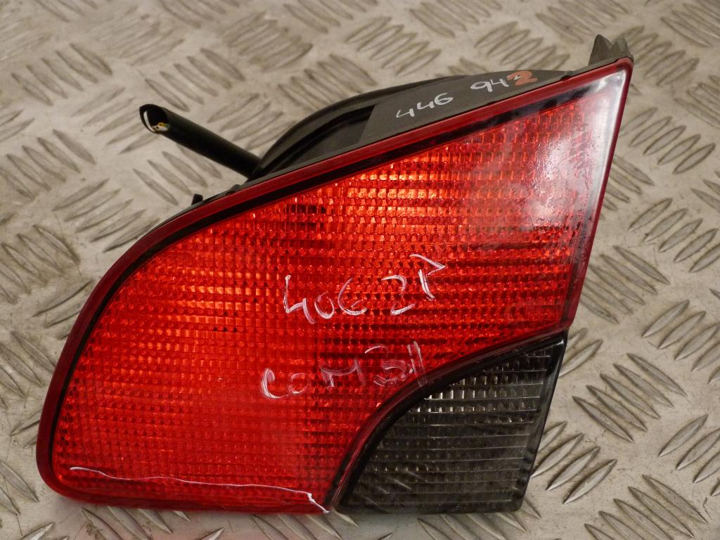 Svetlo zadné pravé (kufor) Peugeot 406 Combi r.v. 1999-2004 (poškodené)