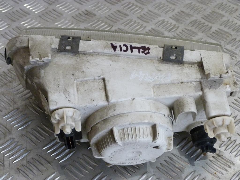 Svetlo predné pravé Škoda Felícia  r.v. 1994-1997 24605600