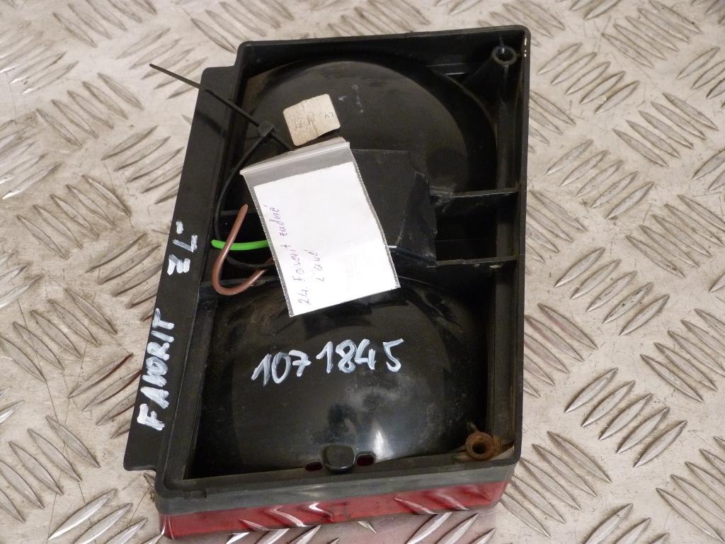 Svetlo zadné ľavé vnútorné Škoda Favorit