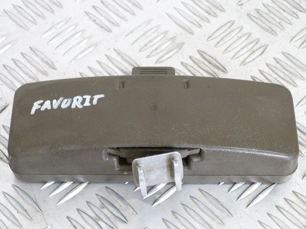 Škoda Favorit Spätné zrkadlo vnútorné  000667