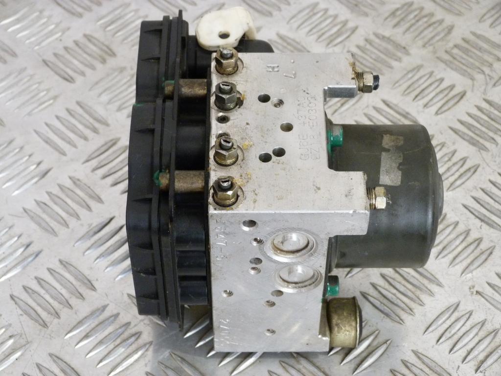 Pumpa ABS Mazda 6 2.0CITD r.v. 2002-2007  gj6e437a0, 2z18e0303, 2059152