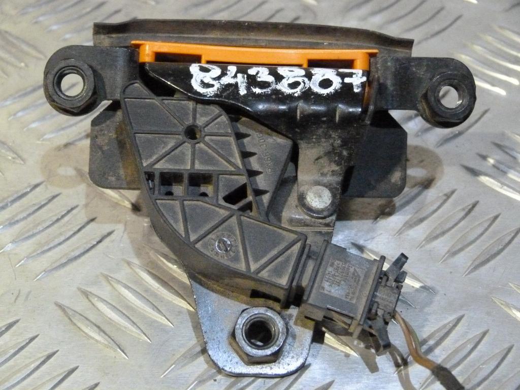 Zámok  zadnej kapoty Škoda Fabia COMBI I r.v. 99-08 6y9827501f