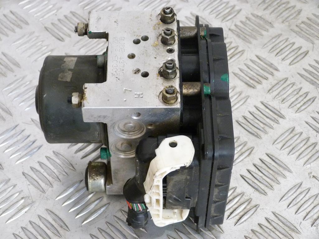 Pumpa ABS Mazda 6 2.0CITD r.v. 2002-2007  gj6e437a0, 2z18e0303, 2059152
