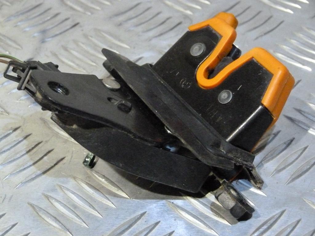 Zámok  zadnej kapoty Škoda Fabia COMBI I r.v. 99-08 6y9827501f