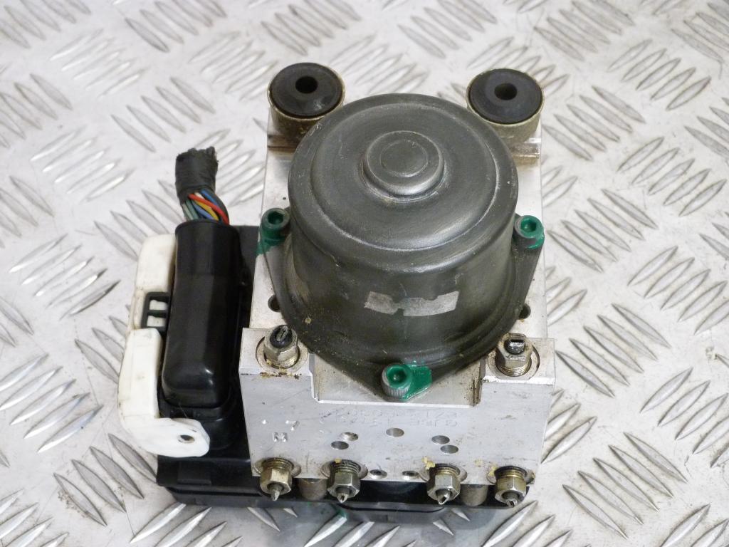Pumpa ABS Mazda 6 2.0CITD r.v. 2002-2007  gj6e437a0, 2z18e0303, 2059152