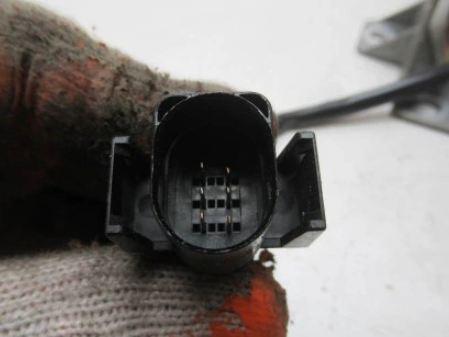 Potenciometer plynového pedálu Audi A6 C4 94-97 0205001032