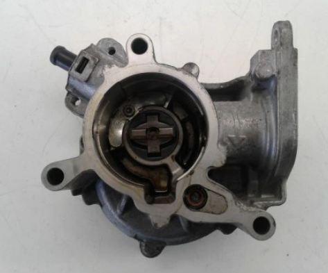 vákuová Pumpa 06j145100b Audi A3 8P 1,8 TFSI CDA