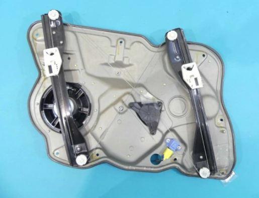 Mechanizmus predný pravy 1t0959702d Octavia II Európa