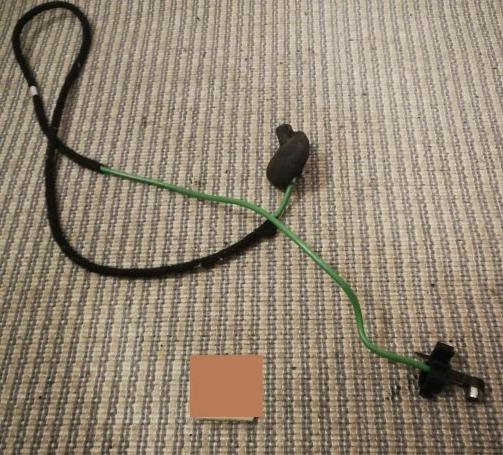 Ford  MK4 ANTENA strešná Káblovačka 