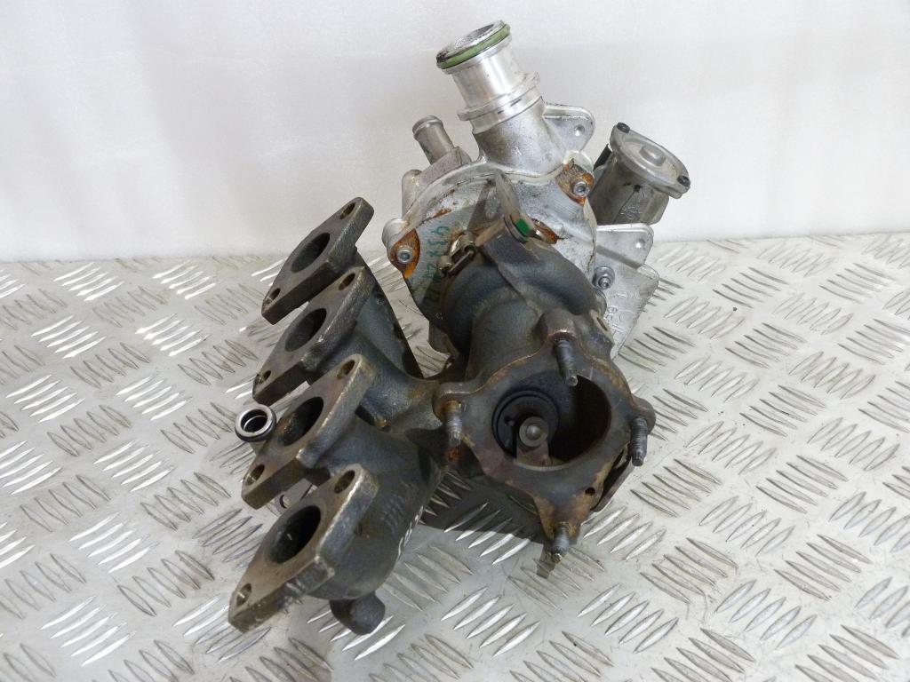 Turbodúchadlo Audi A1, A3, Seat Altea, Leon, Ibiza IV, Toledo IV, Škoda Octavia II, Fabia II, Roomster, Yeti, Rapid, VW Caddy III, Polo, Golf VI, Touran 1,2TSI 63kW, 77kW 03F145701K, (poškodený konektor regulácie turba, poškodená príruba hadice, turbo OK)