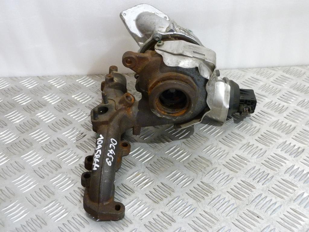 Audi A1, A3, Q3, Seat Altea, Alhambra, Leon, Škoda Octavia II, Superb II, Yeti, VW Caddy III, Golf Plus, Golf VI, Tiguan, Passat CC, Scirocco, Sharan, Jetta IV, Touran, Passat B7 2.0TDI   81kW, 100kW, 103kW 03l253056g poškodený obal regulácie turba, ohnut