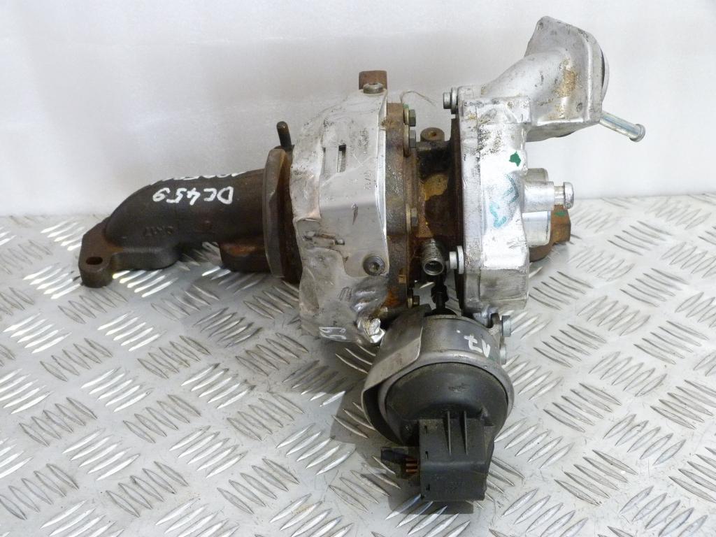 Audi A1, A3, Q3, Seat Altea, Alhambra, Leon, Škoda Octavia II, Superb II, Yeti, VW Caddy III, Golf Plus, Golf VI, Tiguan, Passat CC, Scirocco, Sharan, Jetta IV, Touran, Passat B7 2.0TDI   81kW, 100kW, 103kW 03l253056g poškodený obal regulácie turba, ohnut