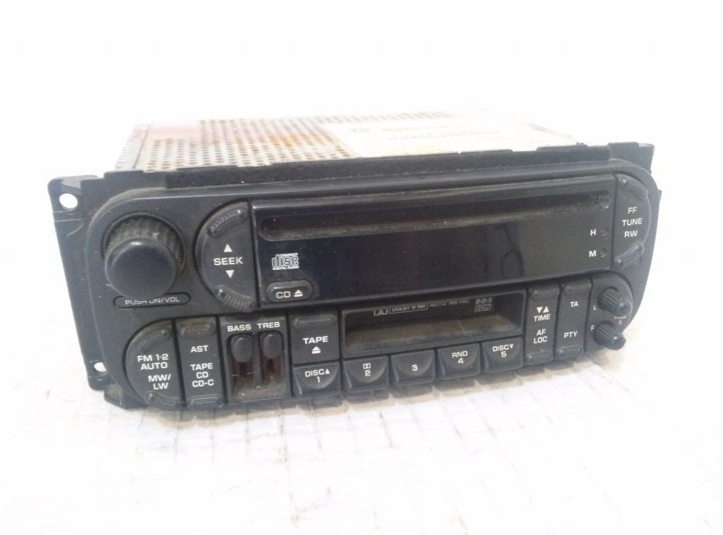 Rádio (s kódom)  Chrysler Voyager IV P04858543AF 17719A AA3470A0610