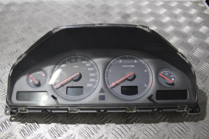 ,dislpej VOLVO S80 I