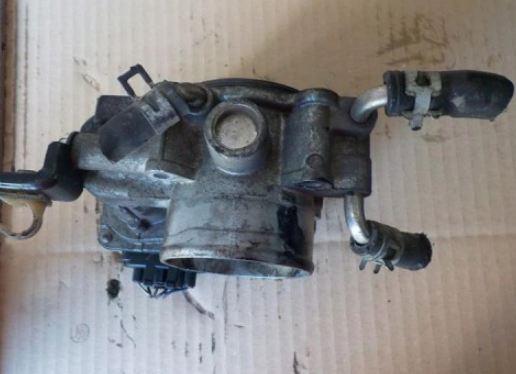 škrtíci klapka TOYOTA AVENSIS 2.0 VVTI 22030-28050