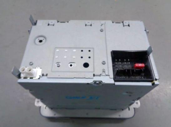VW GOLF VI 3D 10  RADIO CD