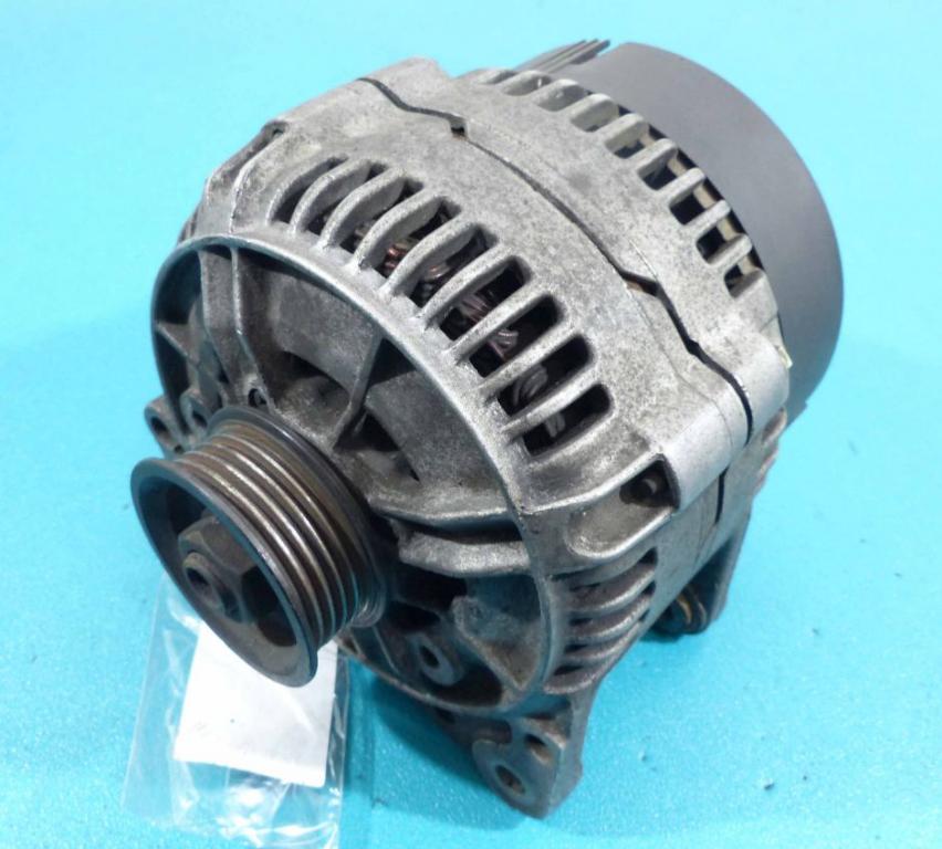 Alternator Vw Passat B5 123515008 , 028903028F