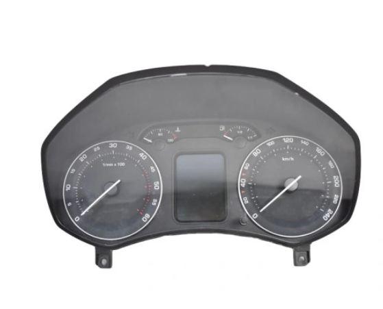 Prístrojovka ,dislpej EU SKODA OCTAVIA 2 II 2.0 TDI 07R