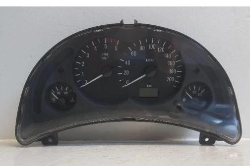 Prístrojovka ,dislpej Otáčkomer OPEL CORSA C 1.7 DI